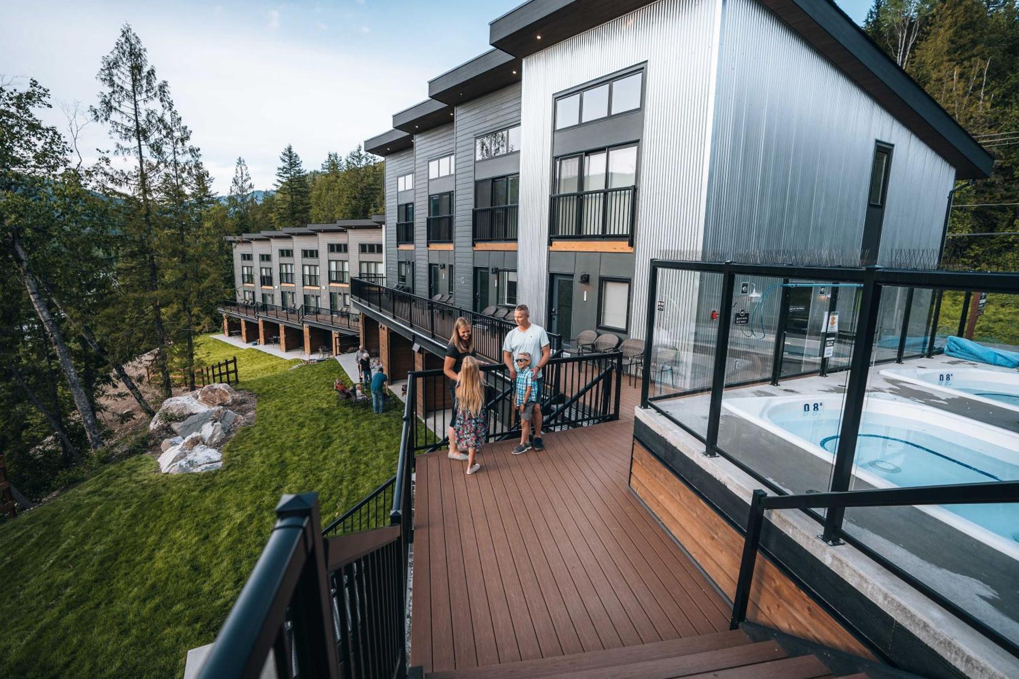Basecamp Resorts เรเวลสโตก ภายนอก รูปภาพ
